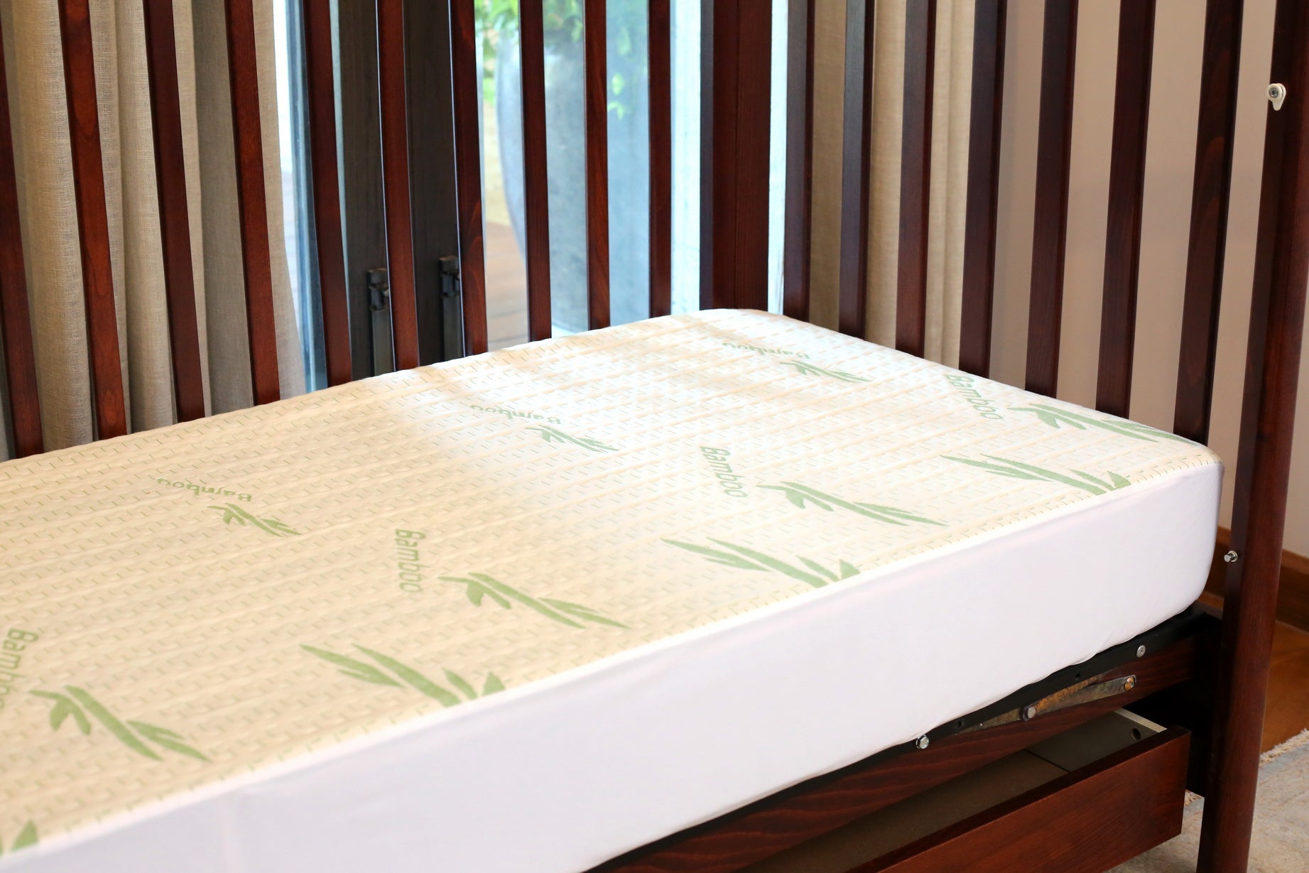 Bamboo Green Waterproof Crib Mattress Protector