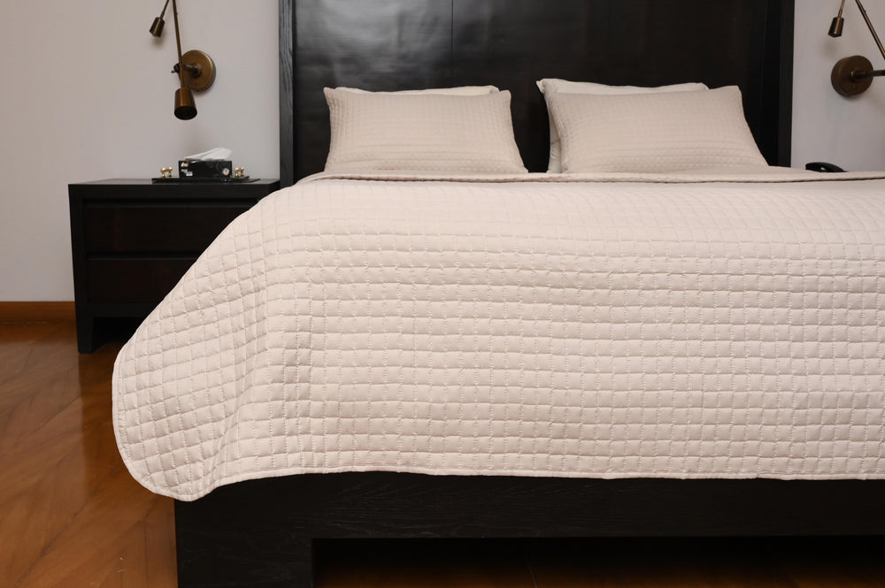 Lucy Bed Spread
