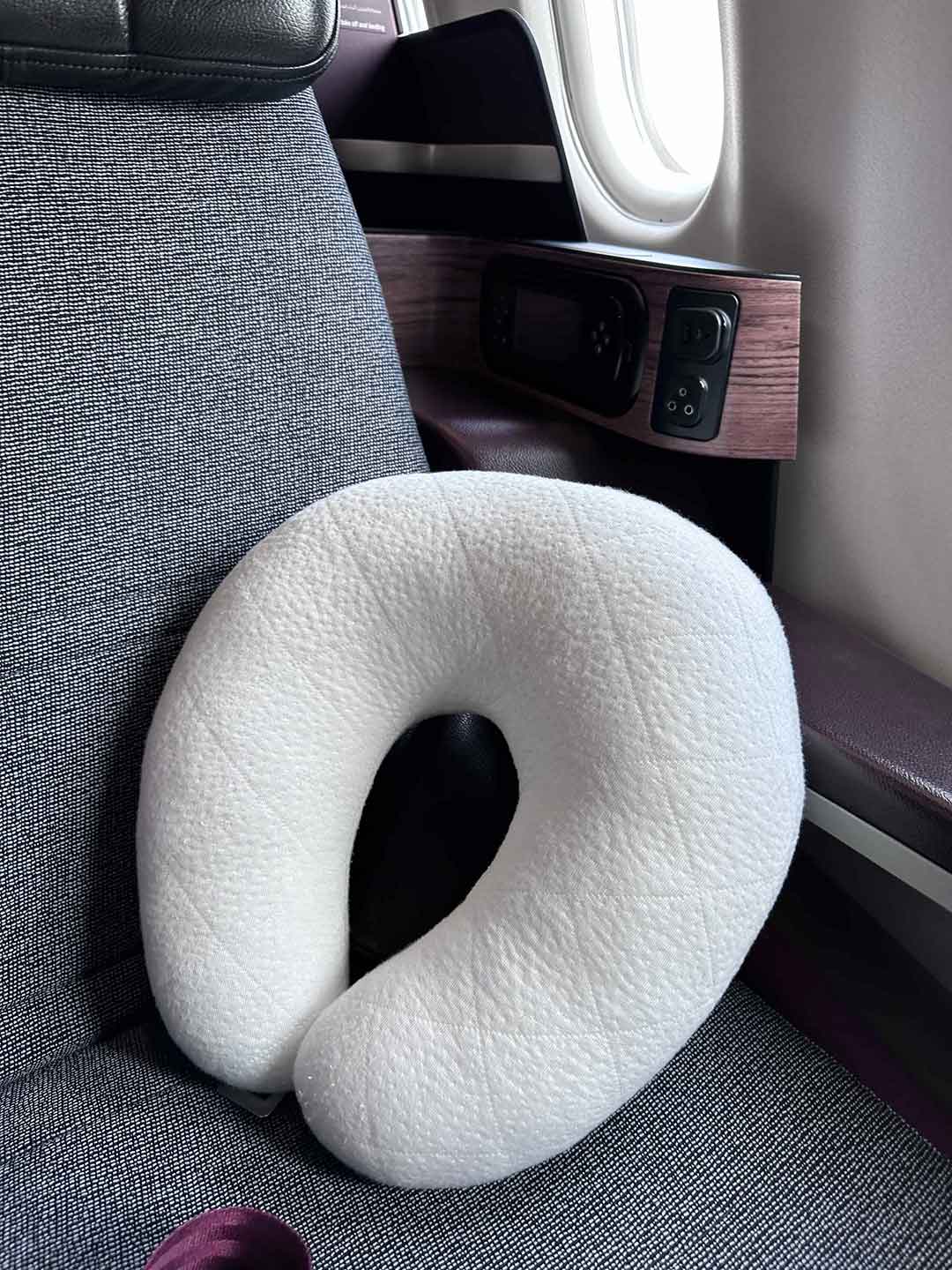 Katy Kurve Bamboo Neck Pillow