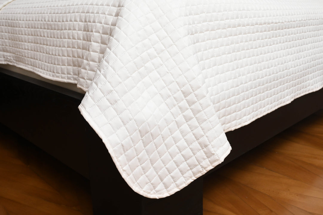 Lucy Bed Spread