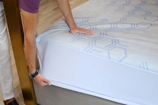 Miracool Krýo Silk Waterproof Mattress Protector
