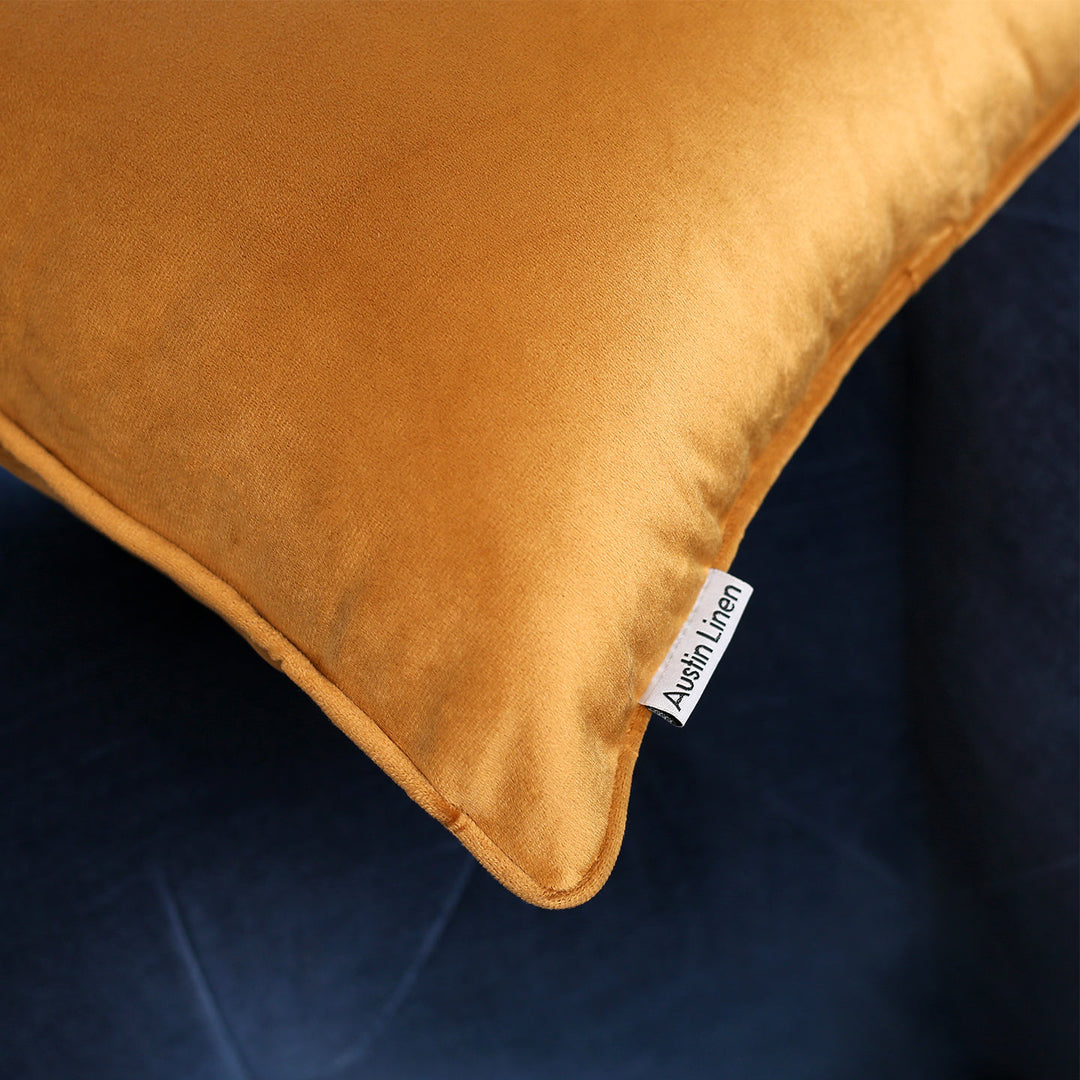 Veloúdo Caress Filled Cushions
