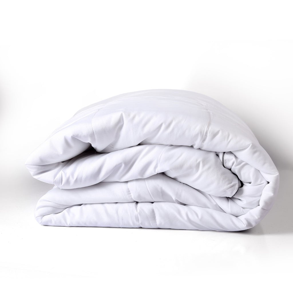 Microfiber Quilt by JENNY'S COLLECTION-Austin Linen