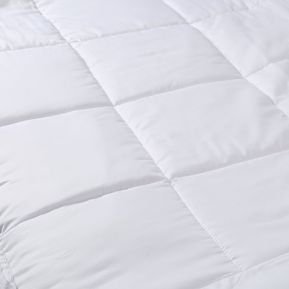 Microfiber Quilt by JENNY'S COLLECTION-Austin Linen